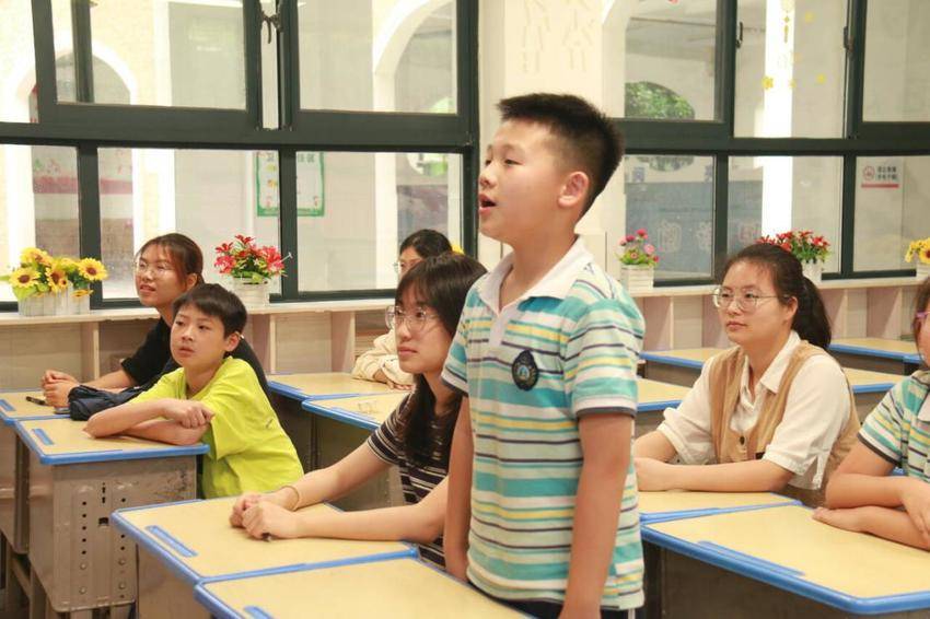 “遵义红,童心亮”910023威尼斯官网马克思主义学院开展红色宣讲活动.docx